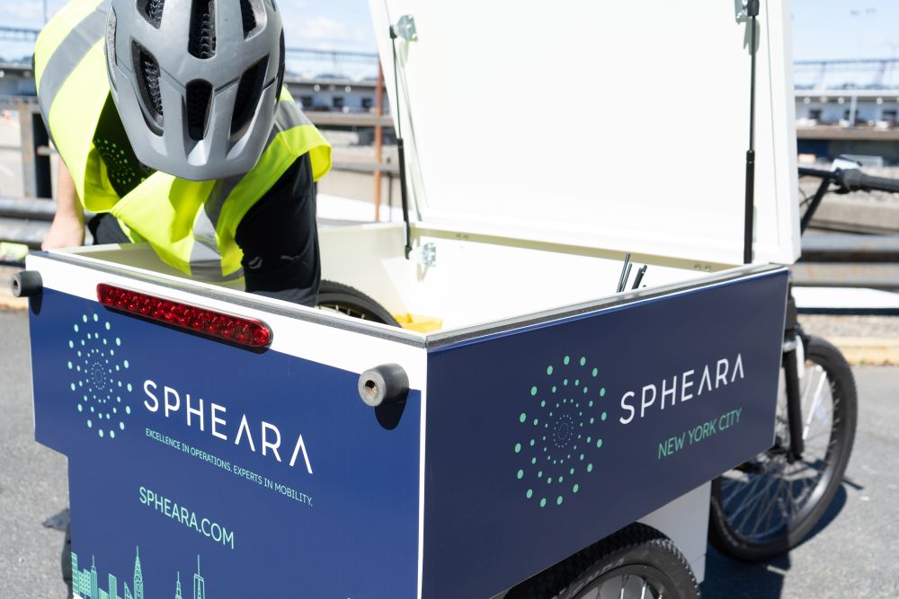 Sidewalk Steam Cleaning